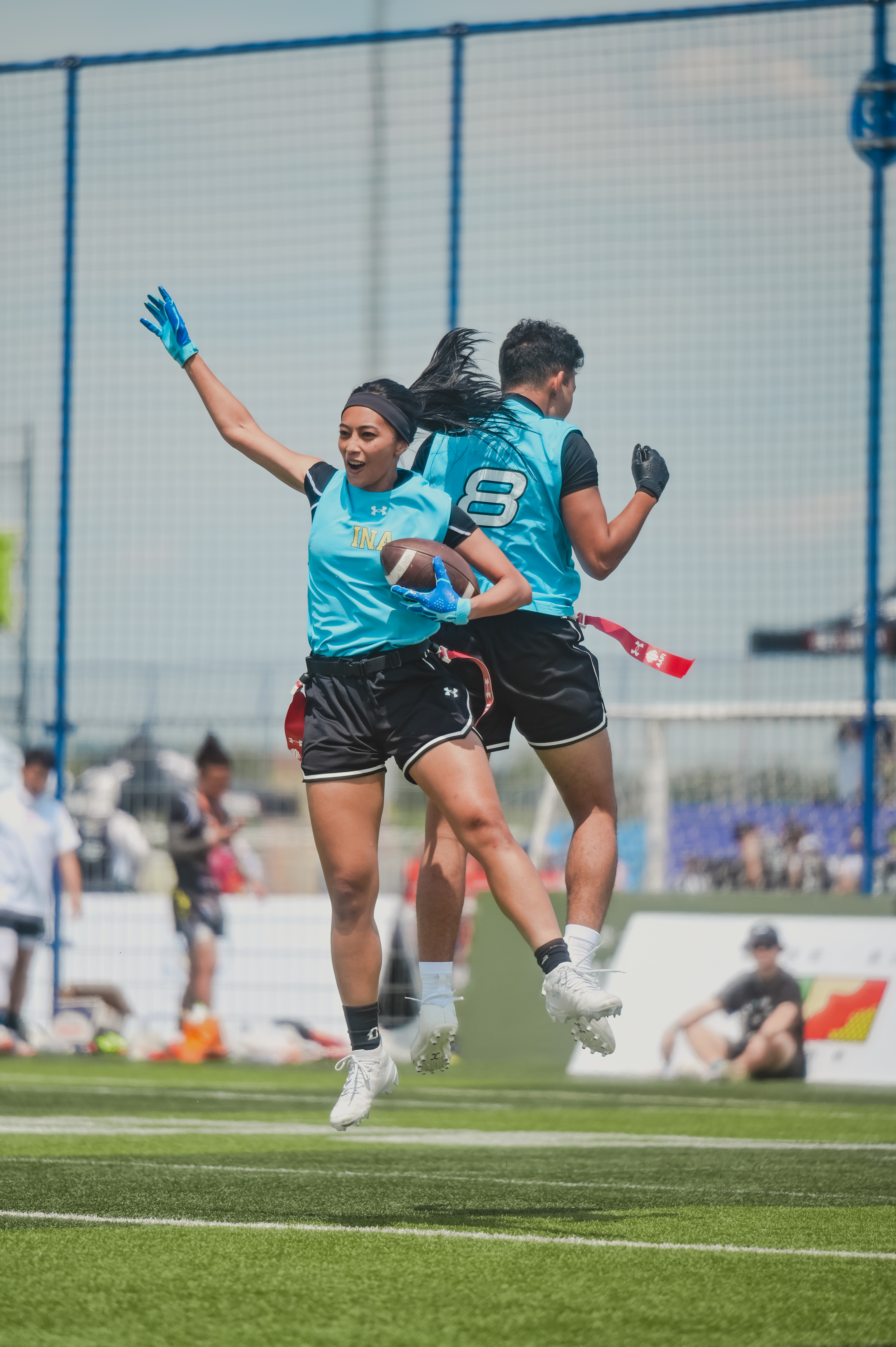 Atlet putri Indonesia merayakan poin di Wuhan Hero Bowl 2026